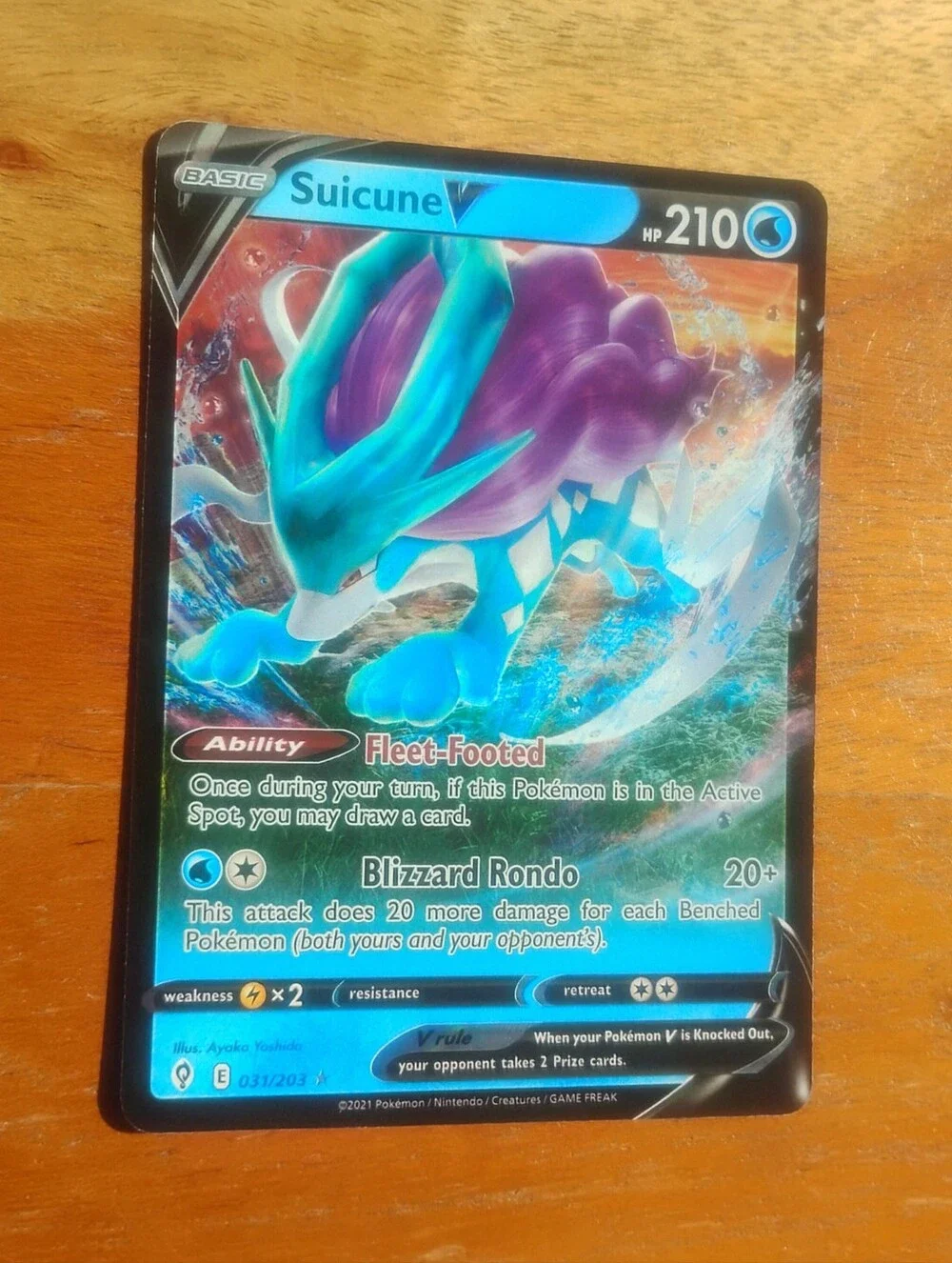 Mint 2021 Holo Ultra Rare Full Art Suicine V 031/203 Evolving Skies Pokemon Card